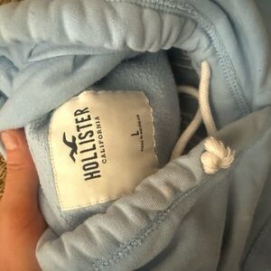 Hollister Sky Blue Sweatshirt